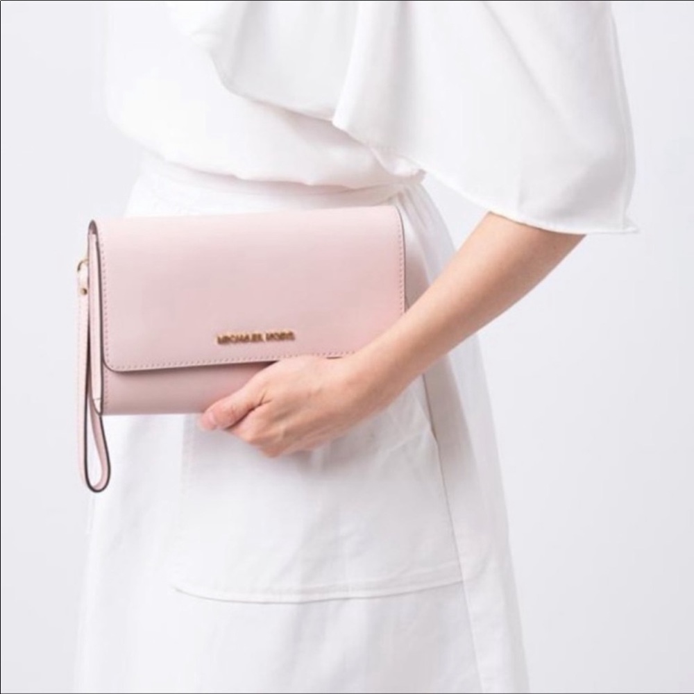 Michael Kors 3 in 1 Crossbody Clutch Wristlet - Picture 4 of 12